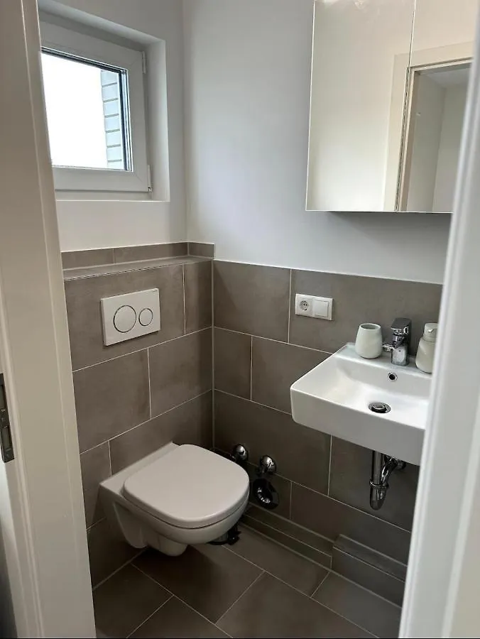 Schoene Wohnung Nahe Koeln Apartment