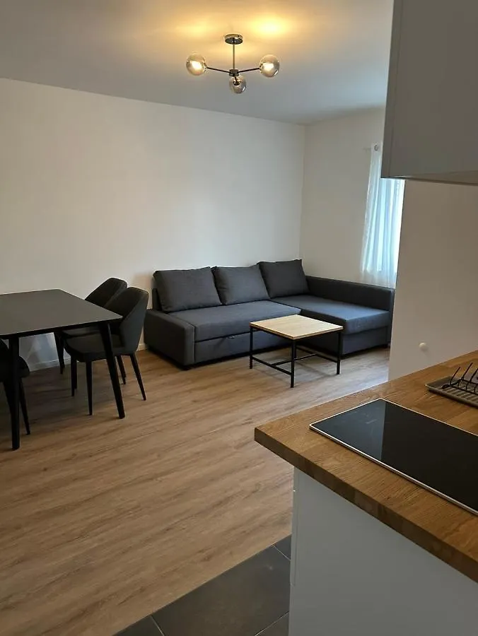 Schoene Wohnung Nahe Koeln Germany